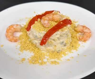 ENSALADILLA RUSA CON GAMBAS